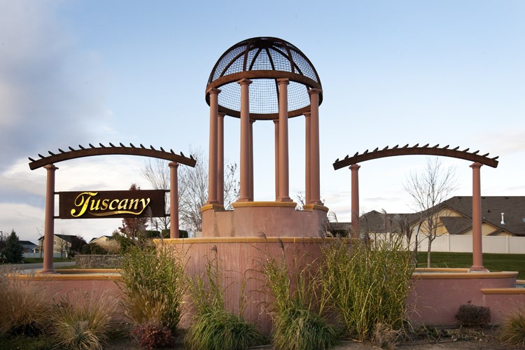 Entrance Water Feature 6